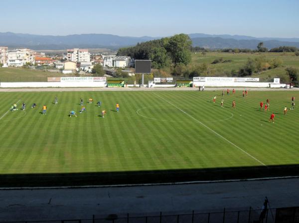 Stadion Septemvri - Razlog