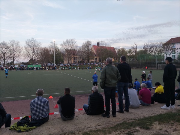 Sportplatz Schlößlesfeld - Ludwigsburg-Oßweil
