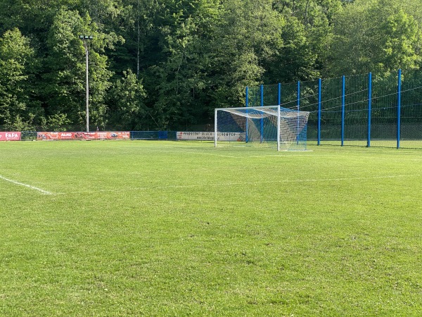 Boisko WKS Tempo Białka - Maków Podhalański