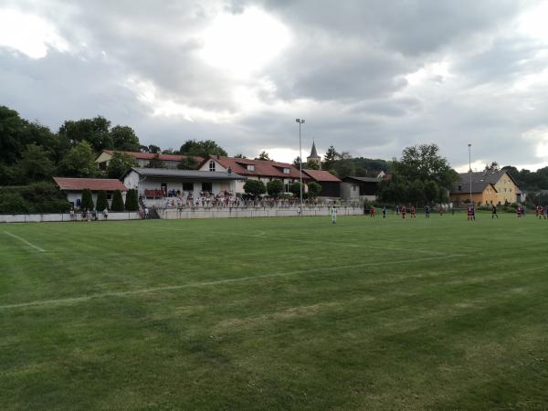 Sportplatz Bergstraße - Boxberg-Bobstadt