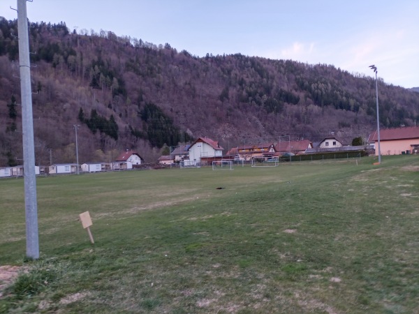 Sportplatz Sachsenburg Kickers - Sachsenburg