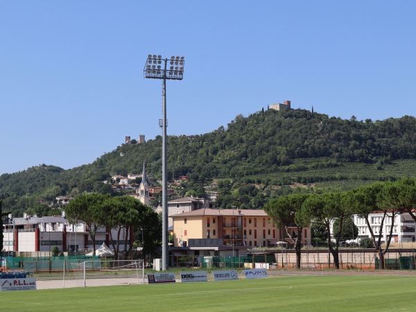 Stadio Comunale Gino Cosaro - Montecchio Maggiore