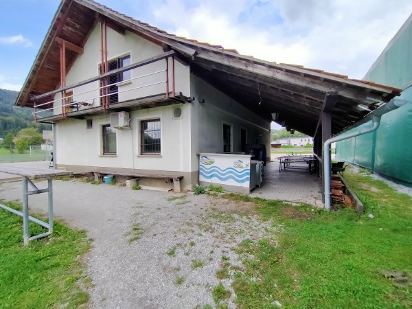 Igrišče NK Dolomiti - Dobrova