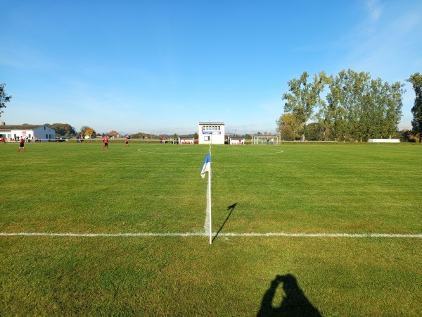 Sportplatz am Schloß - Bad Freienwalde/Oder-Altranft