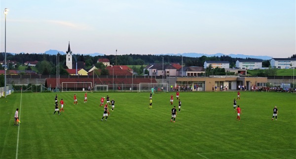 Autobahnstadion - Meggenhofen
