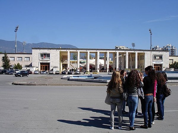 Stadiumi Kombëtar Qemal Stafa - Tiranë (Tirana)