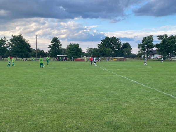 Sportanlage Genschmarer Chaussee - Küstriner Vorland-Gorgast