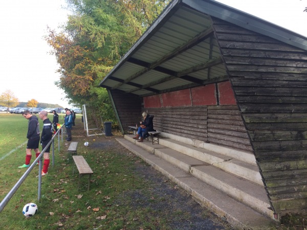 Sportplatz Ammeldingen - Ammeldingen bei Neuerburg