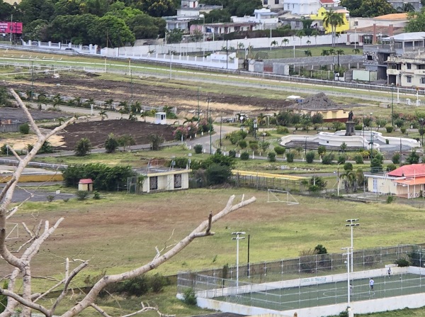 Terrain de foot Champ de Mars - Port Louis