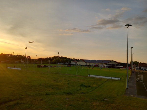 HDS-Arena Nebenplatz 1 - Schönefeld-Waltersdorf