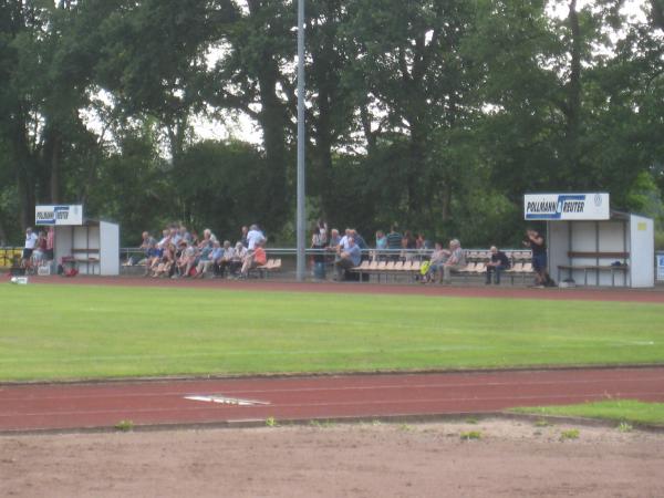 Schul- und Sportzentrum Höst - Uplengen