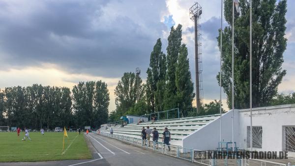 Stadionul Orășenesc - Ribnita