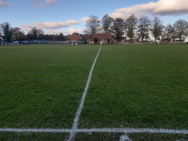 Oving Recreation Ground - Oving, Buckinghamshire