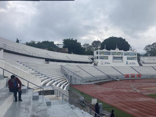 Estadio Centenario de Cuernavaca - Cuernavaca