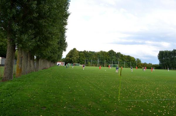 Sportplatz Neuer Heerweg - Bornheim/Rheinland-Brenig