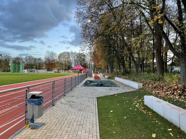 Sportanlage am Stadtgymnasium GSV-Platz - Köln-Porz