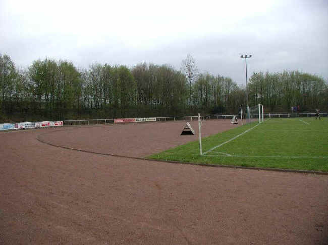 Stadion an der Theodor-Heuss-Schule - Wirges