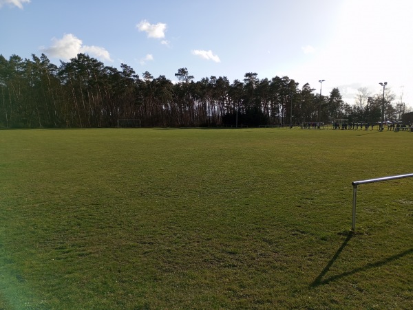 Sportplatz Etingen 2 - Oebisfelde-Weferlingen-Etingen