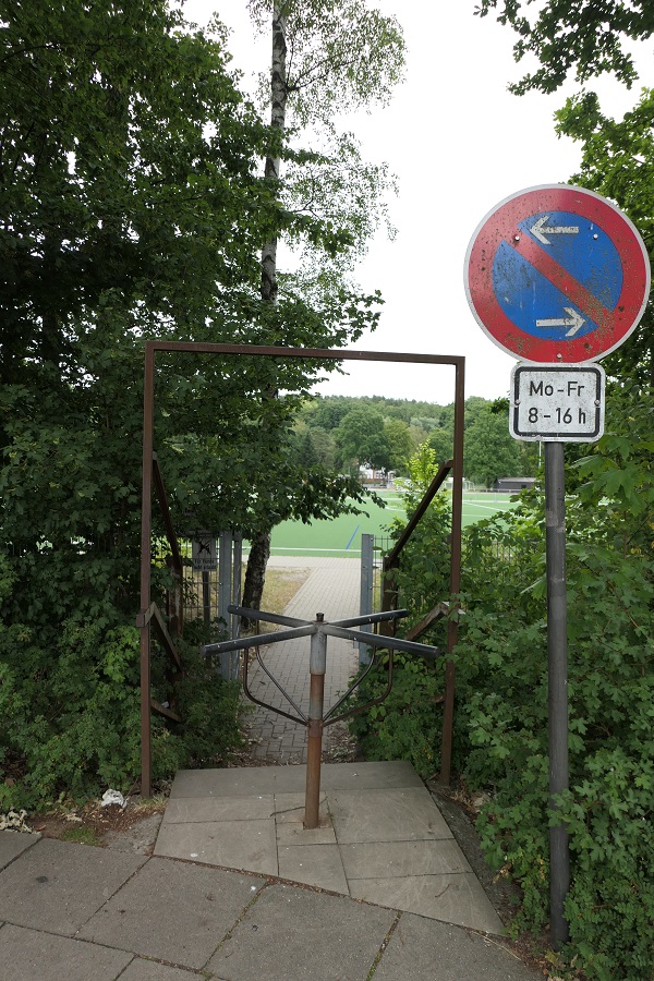 Stadion Sander Tannen Nebenplatz 1 - Hamburg-Bergedorf