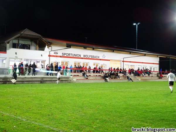 Waldstadion Wolfsbach - Wolfsbach