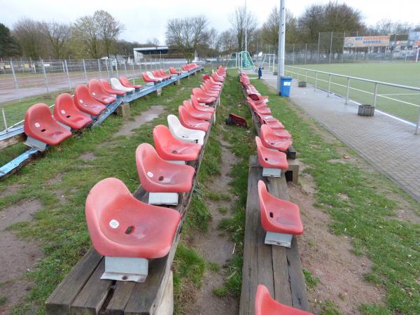 Bezirkssportanlage Warbruckstraße II - Duisburg-Hamborn