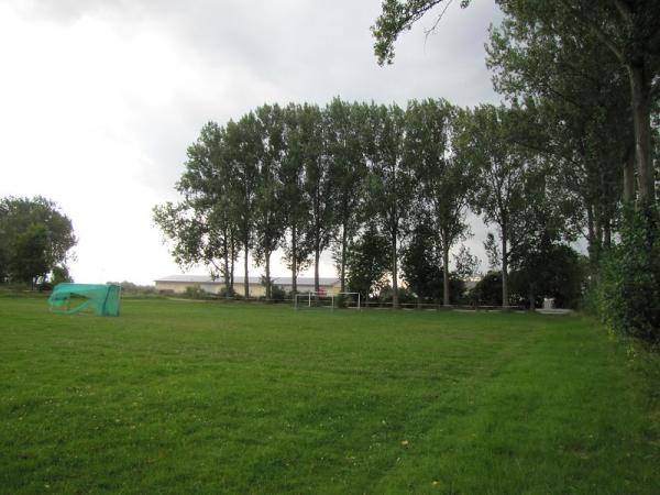 Sportplatz Altenweddinger Straße - Sülzetal-Bahrendorf