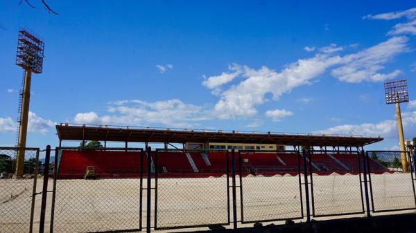 Estadio Antonio Maceo :: Cuba :: Página do Estádio 