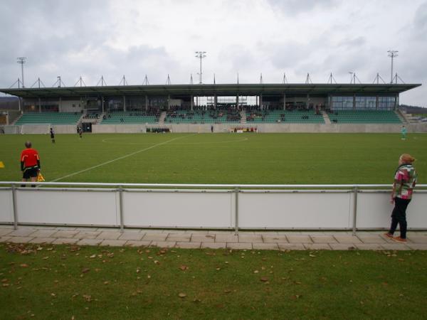 Häcker Wiehenstadion - Rödinghausen-Schwenningdorf