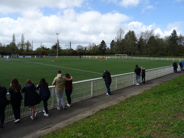 Centre sportif José-Arribas terrain 4 - La-Chapelle-sur-Erdre