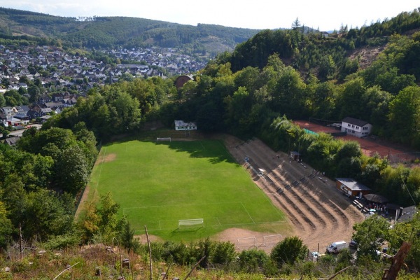 Glückauf-Kampfbahn - Herdorf