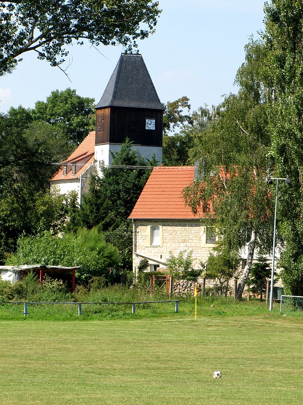Sportplatz Am Langen Garten - Hohenmölsen-Keutschen