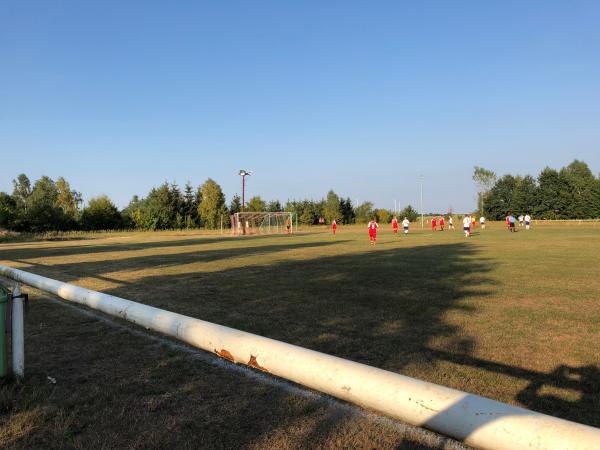 Sportplatz Rot-Weiß - Großräschen-Wormlage