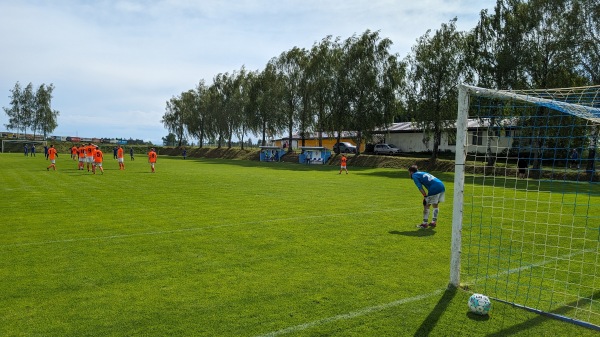 Fotbalové hřiště FK Jehnědí - Jehnědí