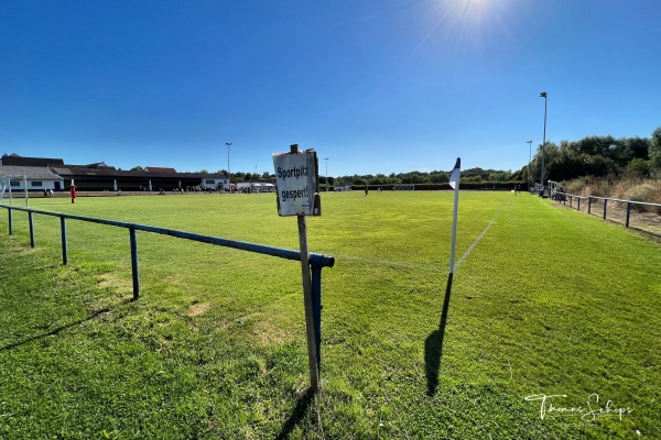 Sportplatz Messel 2 - Messel