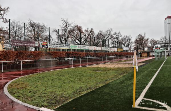Sportplatz Stubenrauchstraße - Berlin-Rudow