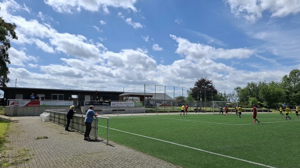 Sportplatz Fliesweg - Rheinbach-Flerzheim
