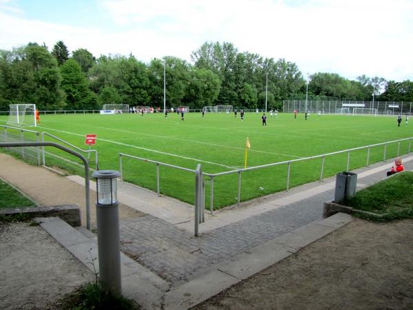 Sportanlage am Wiesenborn - Bad Homburg vor der Höhe-Kirdorf
