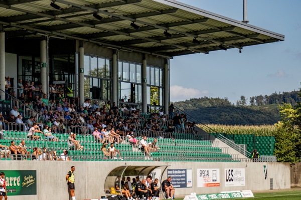 Häcker Wiehenstadion - Rödinghausen-Schwenningdorf