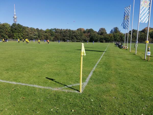 Sportanlage Schwere-Reiter-Straße - München-Neuhausen