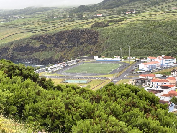 Campo Municipal das Velas - Velas, Ilha de São Jorge, Açores