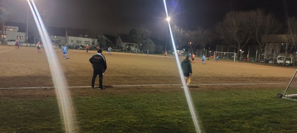 Sportzentrum der Gemeinde Platz 2 - Neuhofen/Pfalz