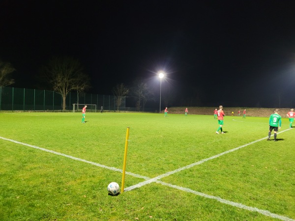 Sportanlage an der Schule B-Platz - Bad Zwischenahn-Petersfehn