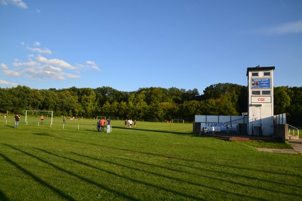 Bezirkssportanlage Franzsches Feld B-Platz - Braunschweig