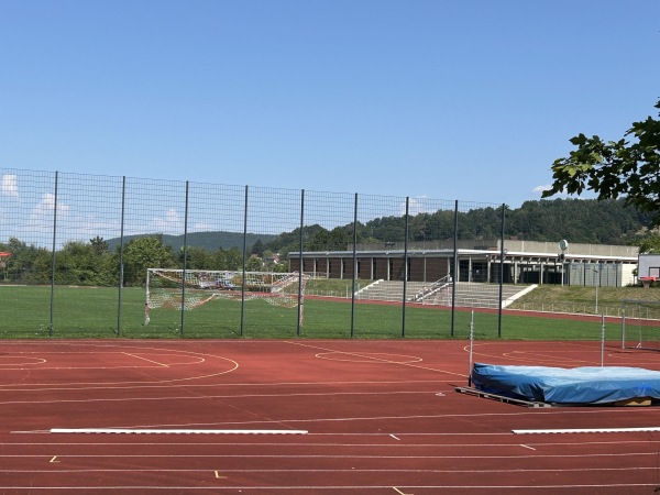 Sportplatz Carl-von-Linde-Schule - Kulmbach-Weiher