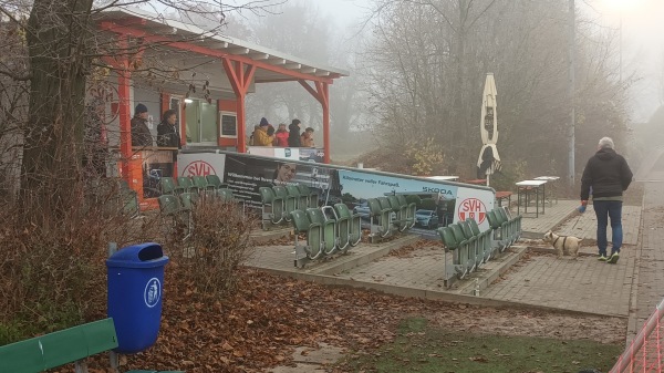 Richard-Basting-Sportanlage Platz 2 - Hochheim/Main