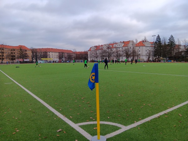 Sportplatz Schildhornstraße - Berlin-Steglitz