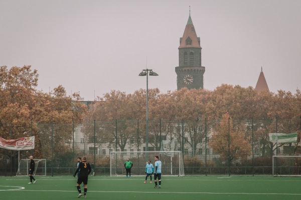 Sochos-Sportplatz - Berlin-Steglitz