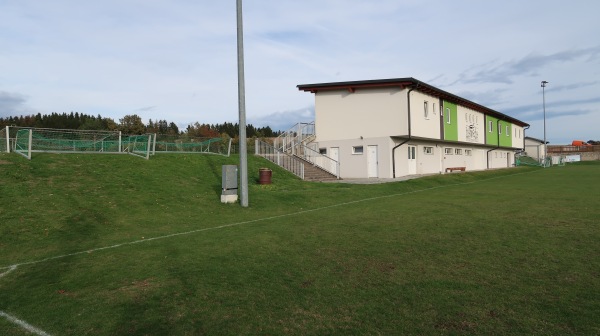 Sportplatz Hochwolkersdorf/Bromberg Nebenplatz - Hochwolkersdorf
