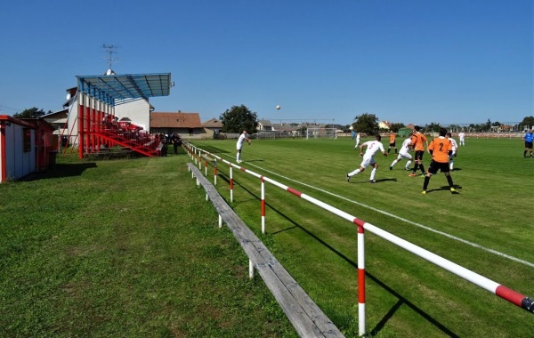 Futbalové ihrisko Sekule - Sekule