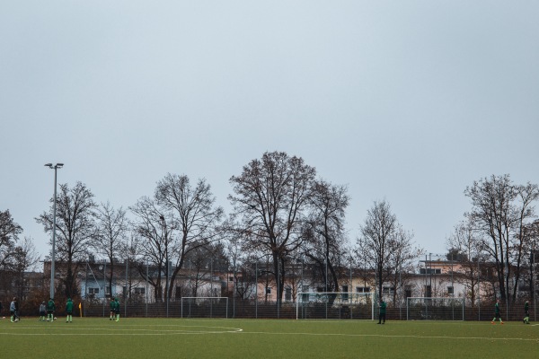 Bezirkssportanlage Kronwinkler Straße Platz 2 - München-Aubing